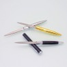 PKP Pluma con el cuchillo